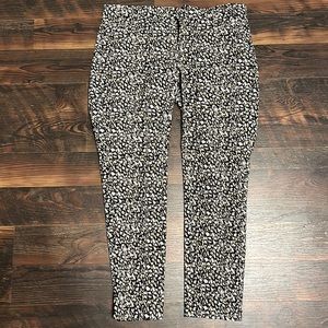 Banana Republic Sloan curvy fit size 4 dress pants